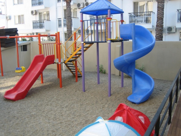Çocuk Oyun Parkı